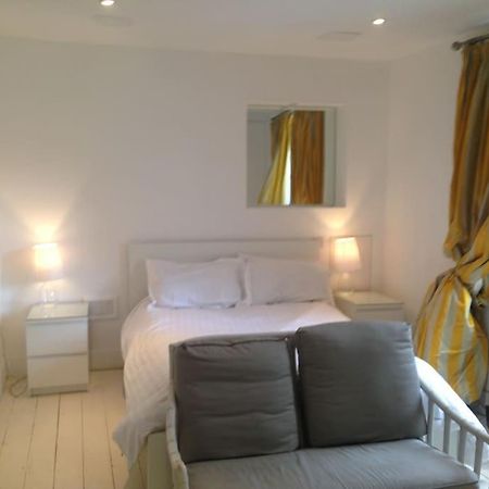 לונדון Earls Court Spacious Apartment מראה חיצוני תמונה