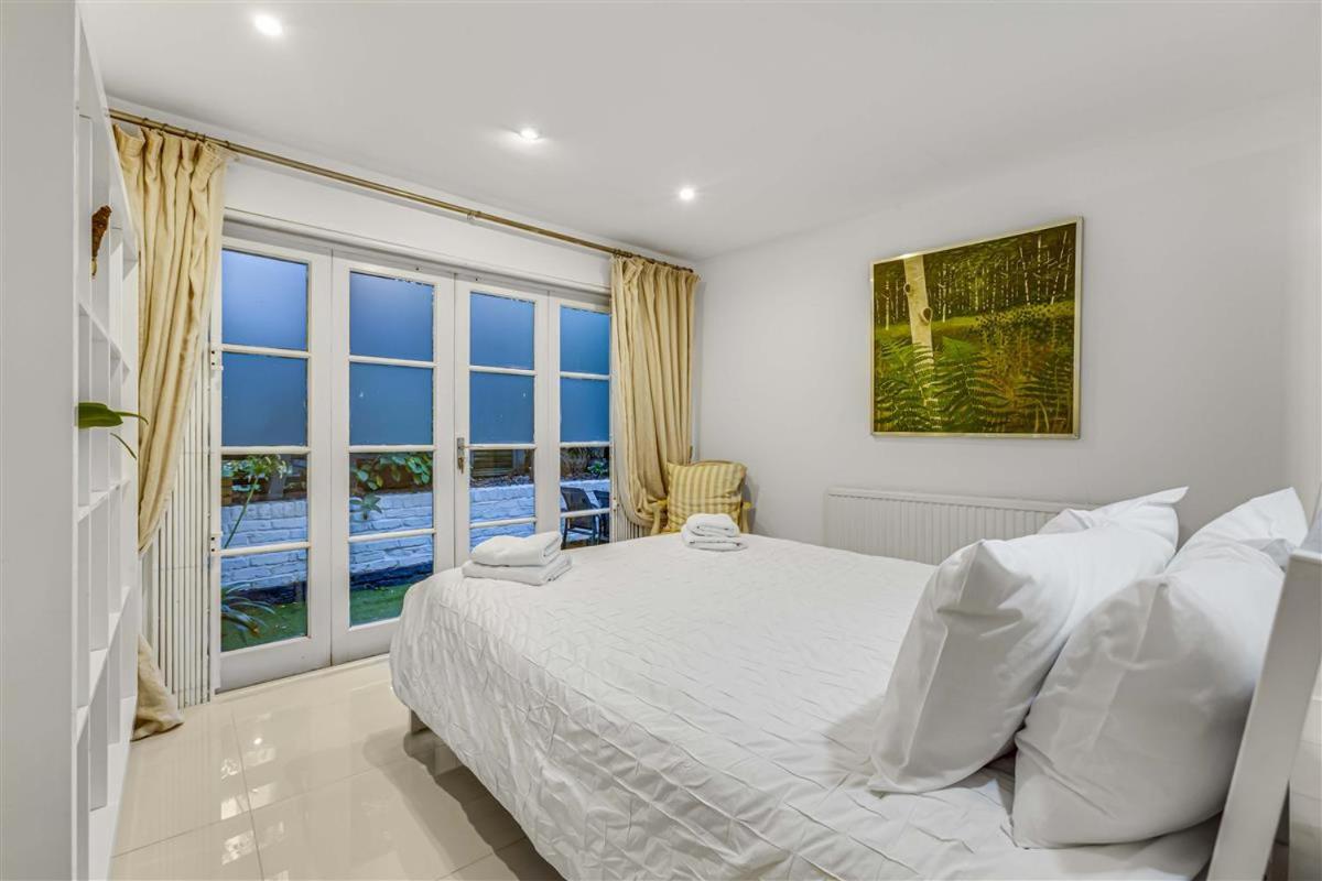 לונדון Earls Court Spacious Apartment מראה חיצוני תמונה